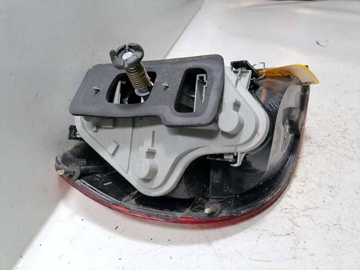 VW Fox original R&uuml;cklicht R&uuml;ckleuchte Schlussleuchte rechts Bj.2010